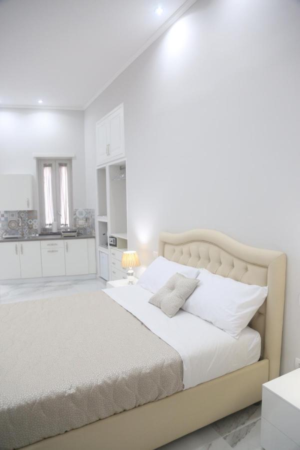 Opera Home Napoli Bagian luar foto