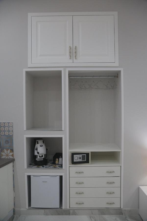 Opera Home Napoli Bagian luar foto