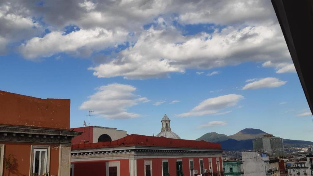 Opera Home Napoli Bagian luar foto